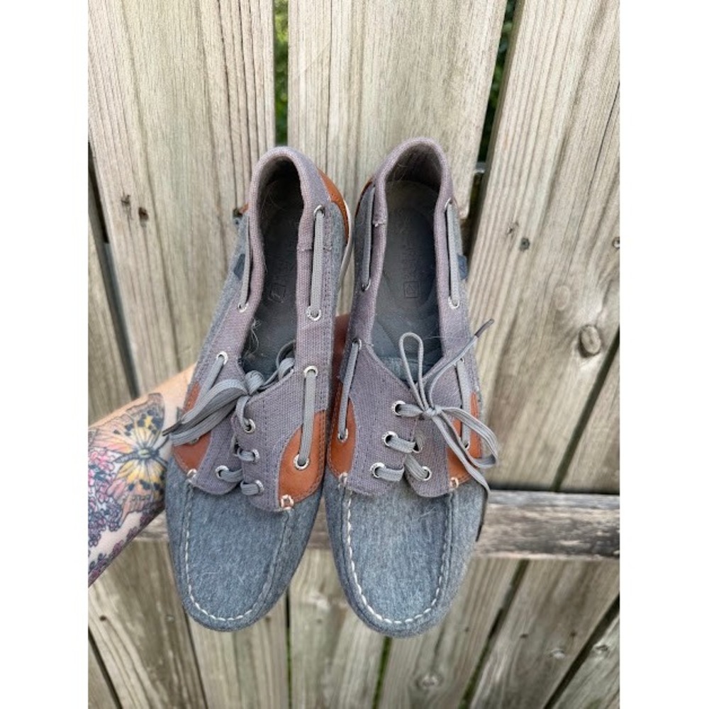 Nautical Preppy Sperry Top-Sider Boat Shoes 8.5M Grey Brown Leather Loafer